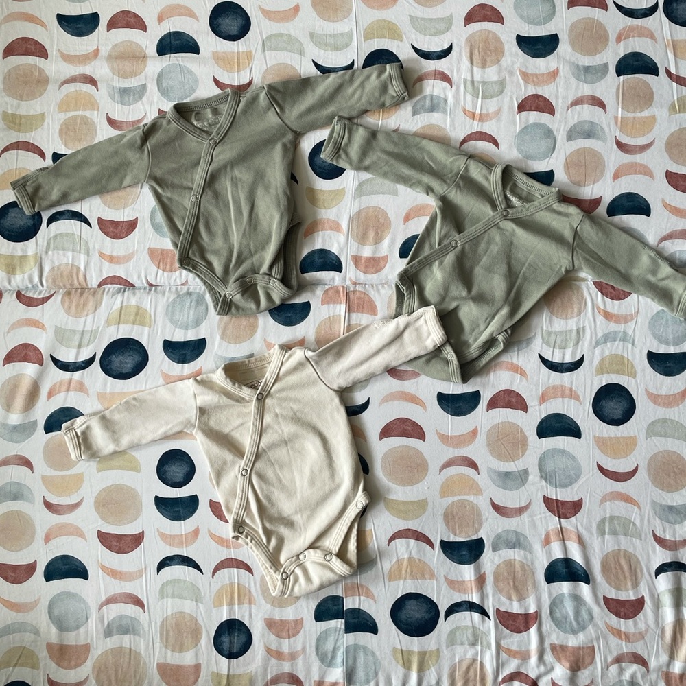 L’ovedbaby Organic Kimono Bodysuit Bundle